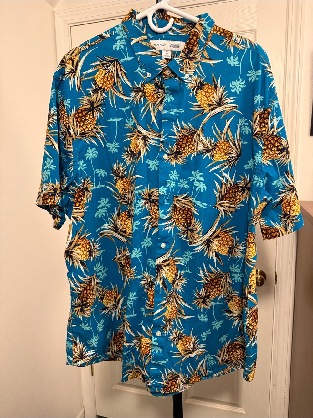 Old Navy 3XLT Pineapple Print Short-Sleeve Button-Down Shirt - Men